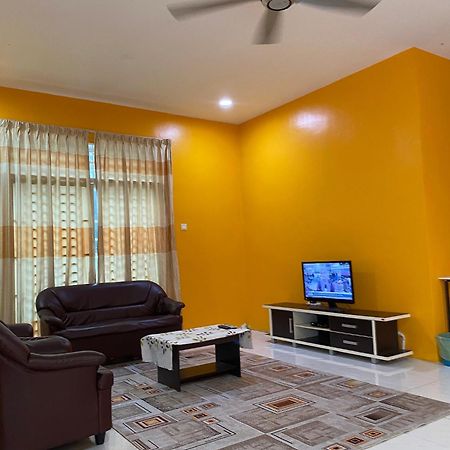 Desyafiq Homestay Kuala Kedah Bagian luar foto